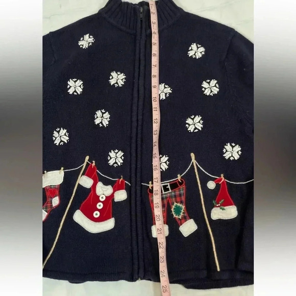 Crystal Kobe Blue Christmas Zip cardigan Sweater Santa's clothes snowflakes M - Picture 11 of 16